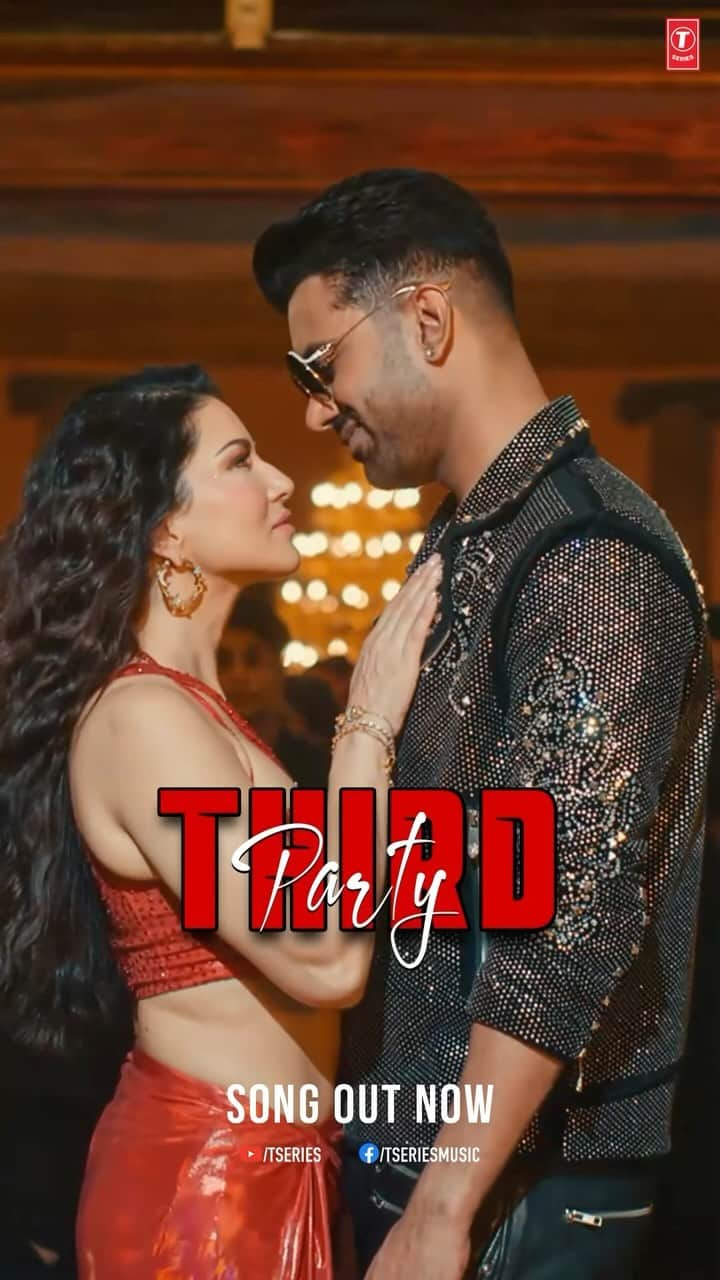 サニー・レオーネのインスタグラム：「Tag your #ThirdParty! Check out the full song link on my story  . . @abhishek_as_it_is @adil_choreographer @tseries.official」