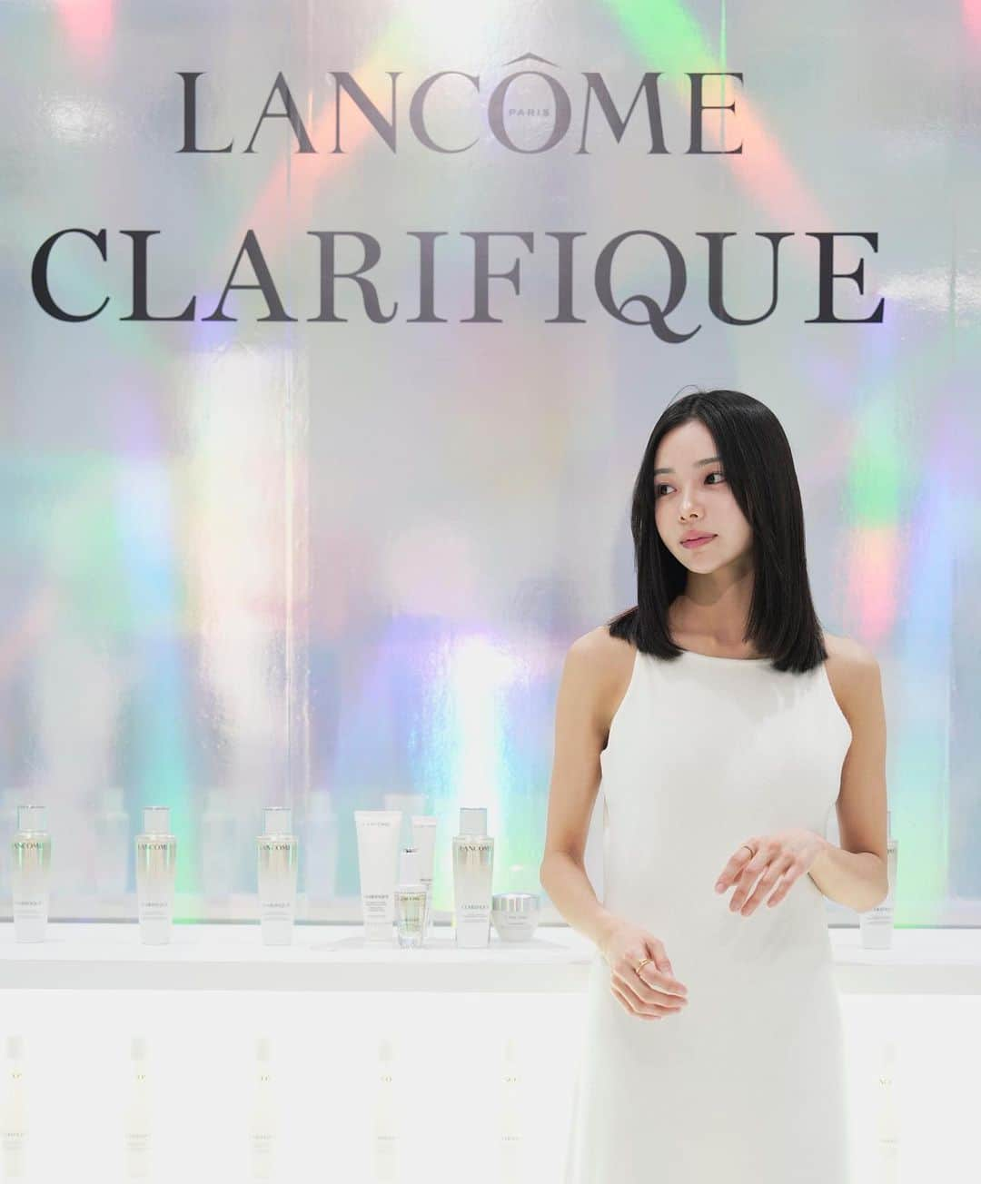 愛甲ひかりさんのインスタグラム写真 - (愛甲ひかりInstagram)「For @lancomeofficial 🧚 ランコムの人気化粧水#クラリフィック がリニューアルされたイベントにお邪魔してきたよ🌙 前回のイベントで良すぎてリピートしてる美白美容液の化粧水バージョン☺︎ とてもしっとりして良かった！  #PR #クラリフィック #満たされ透明肌 #lancomeskincare」11月15日 20時59分 - hikarieee