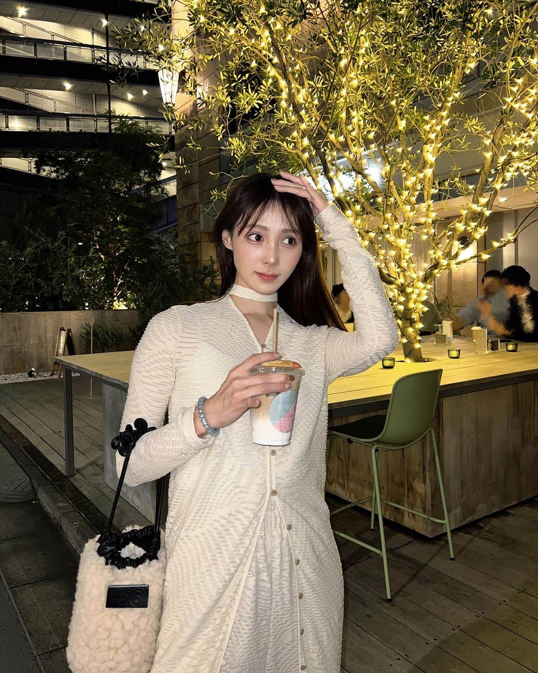 森彩香さんのインスタグラム写真 - (森彩香Instagram)「🤍 前髪とんでもなくバーコードだったの写真見て気づいた 　　 　　 　　 .」11月15日 21時00分 - ayarin_6v6