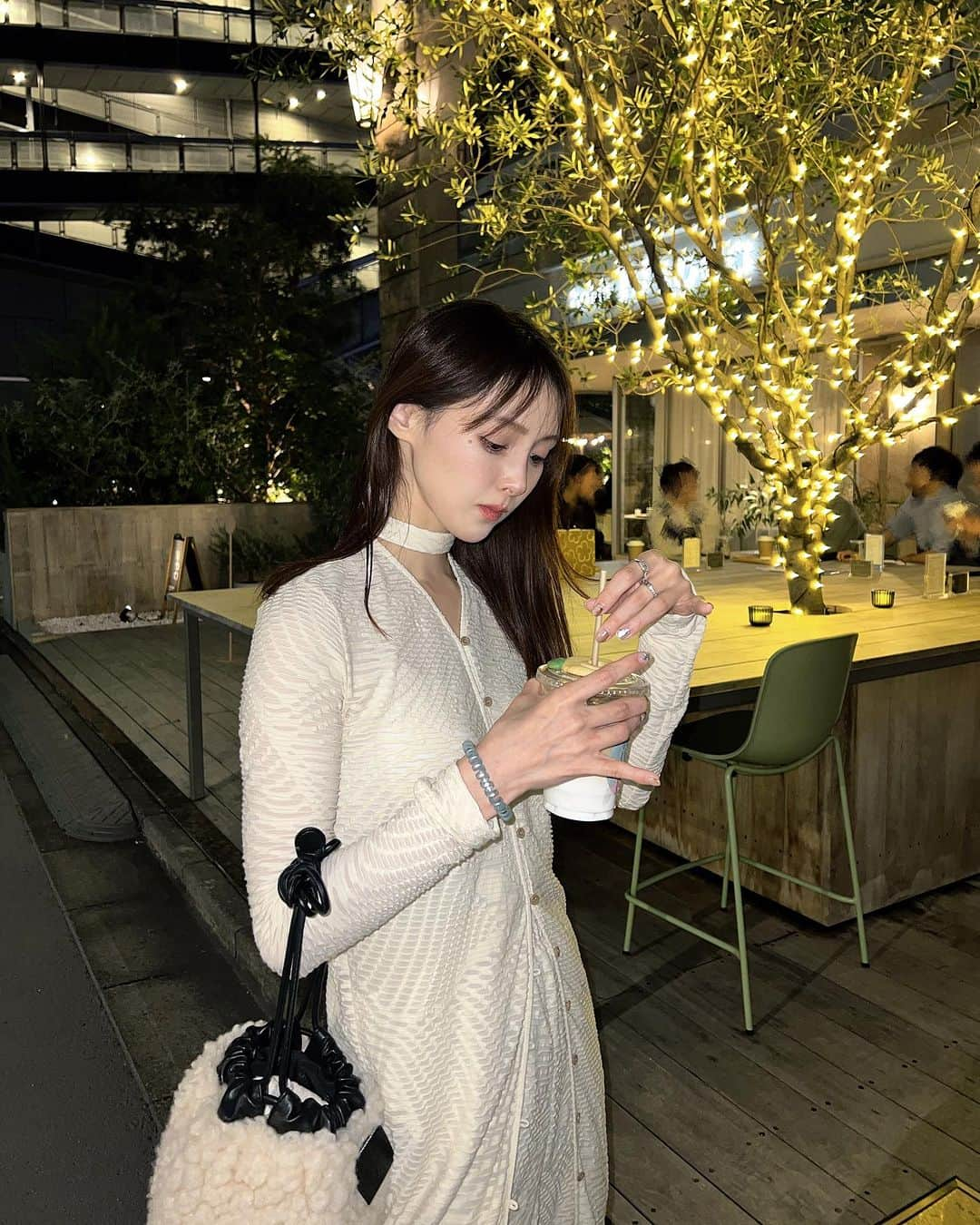 森彩香さんのインスタグラム写真 - (森彩香Instagram)「🤍 前髪とんでもなくバーコードだったの写真見て気づいた 　　 　　 　　 .」11月15日 21時00分 - ayarin_6v6