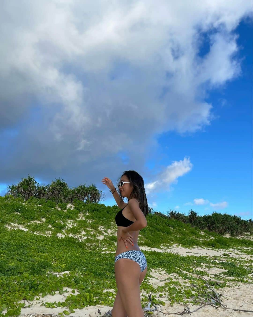 MISAさんのインスタグラム写真 - (MISAInstagram)「🌱🩵  #miyakojima#miyako#roxy#tb#me #beach#beachlife#beachlover」11月15日 21時11分 - summer__lana