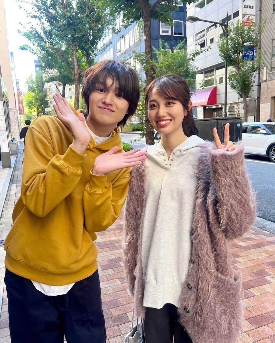 藤江萌さんのインスタグラム写真 - (藤江萌Instagram)「明日深夜0:45〜！！  テレビ朝日「あざとくて何が悪いの？」に VTR出演させていただきます🐶🐱  共演させていただいた、 大倉空人くんとのオフショットを📸  皆さんは犬系猫系どっち派〜？笑  ぜひご覧ください☺︎  #テレビ朝日 #あざとくて何が悪いの #大倉空人 さん #藤江萌」11月15日 21時21分 - fujie_moe_official