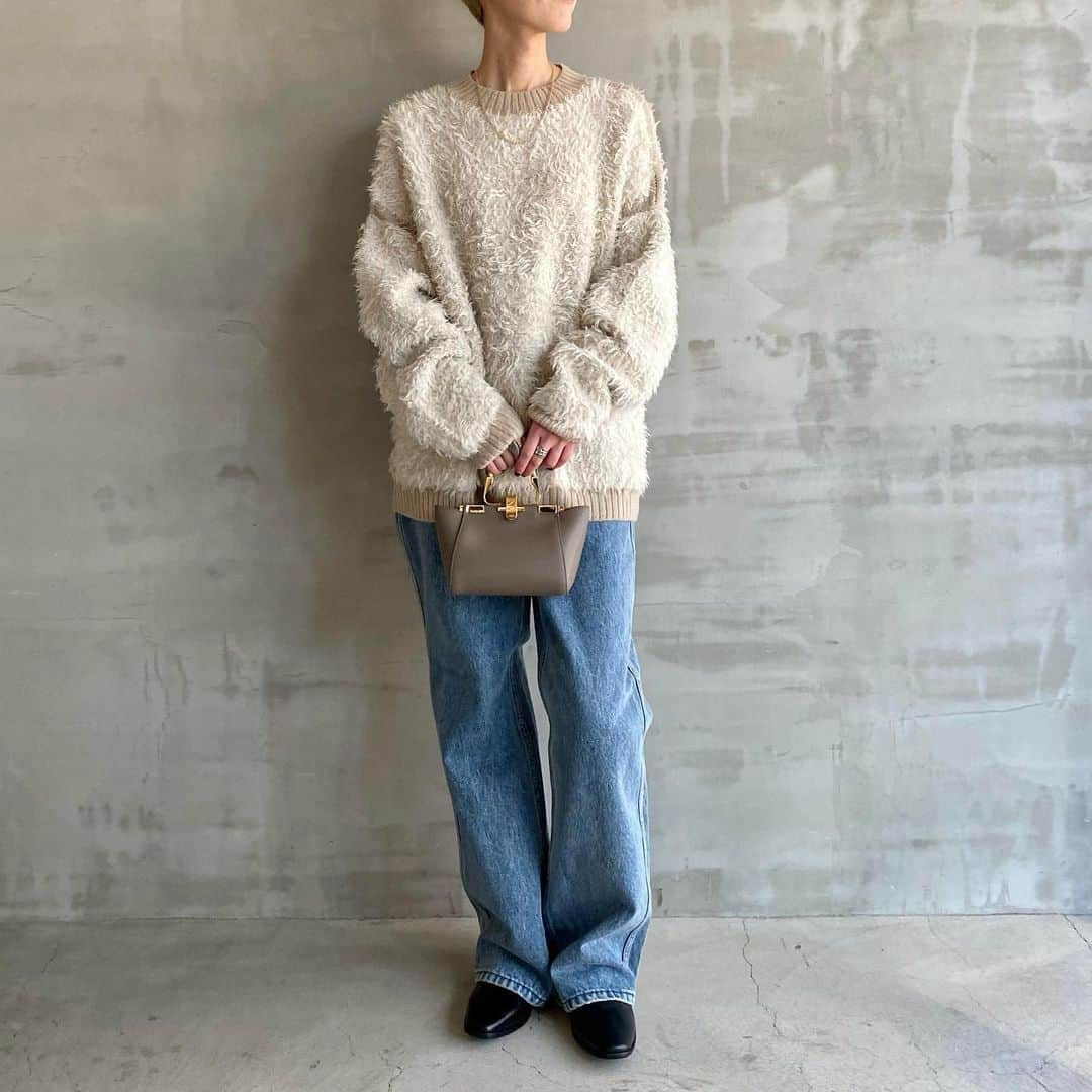 エリオポールさんのインスタグラム写真 - (エリオポールInstagram)「2023 Winter Collection  Knit  81.400yen / LAUREN MANOOGIAN   Ref: 23377004041LN Color: Ivory. Black Size: F  下記店舗にてお電話での通販を承っております。  HELIOPOLE代官山店  03 3770 6438  HELIOPOLE 札幌店  011 209 5455  @heliopole_official #HELIOPOLE  #エリオポール @laurenmanoogian #LAURENMANOOGIAN」11月15日 21時38分 - heliopole_official