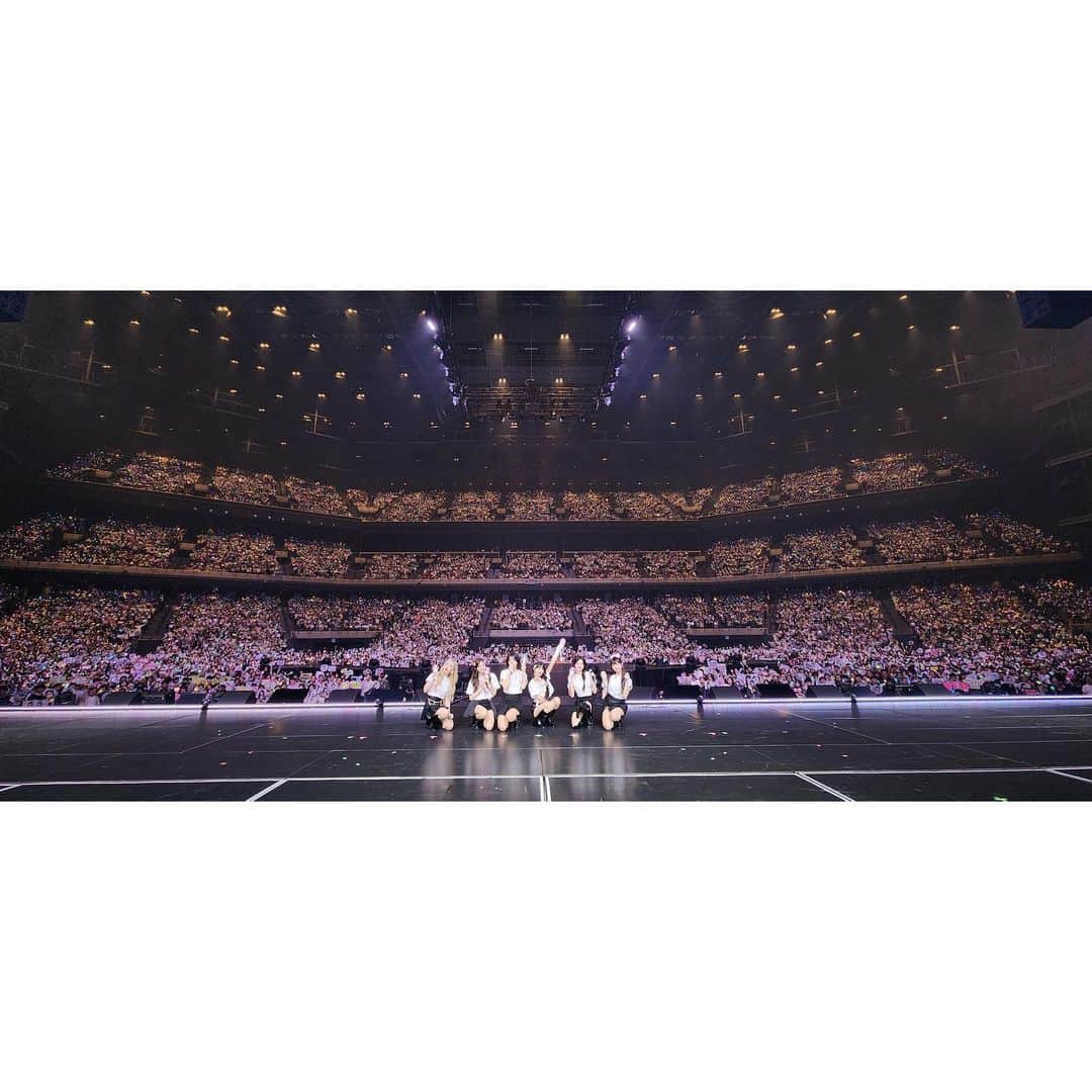 IVEさんのインスタグラム写真 - (IVEInstagram)「📸 IVE THE 1ST WORLD TOUR <SHOW WHAT I HAVE>  in YOKOHAMA ✨ DAY 1 ✨  #IVE #아이브 #アイヴ #SHOW_WHAT_I_HAVE #IVE_WORLD_TOUR」11月15日 22時07分 - ivestarship