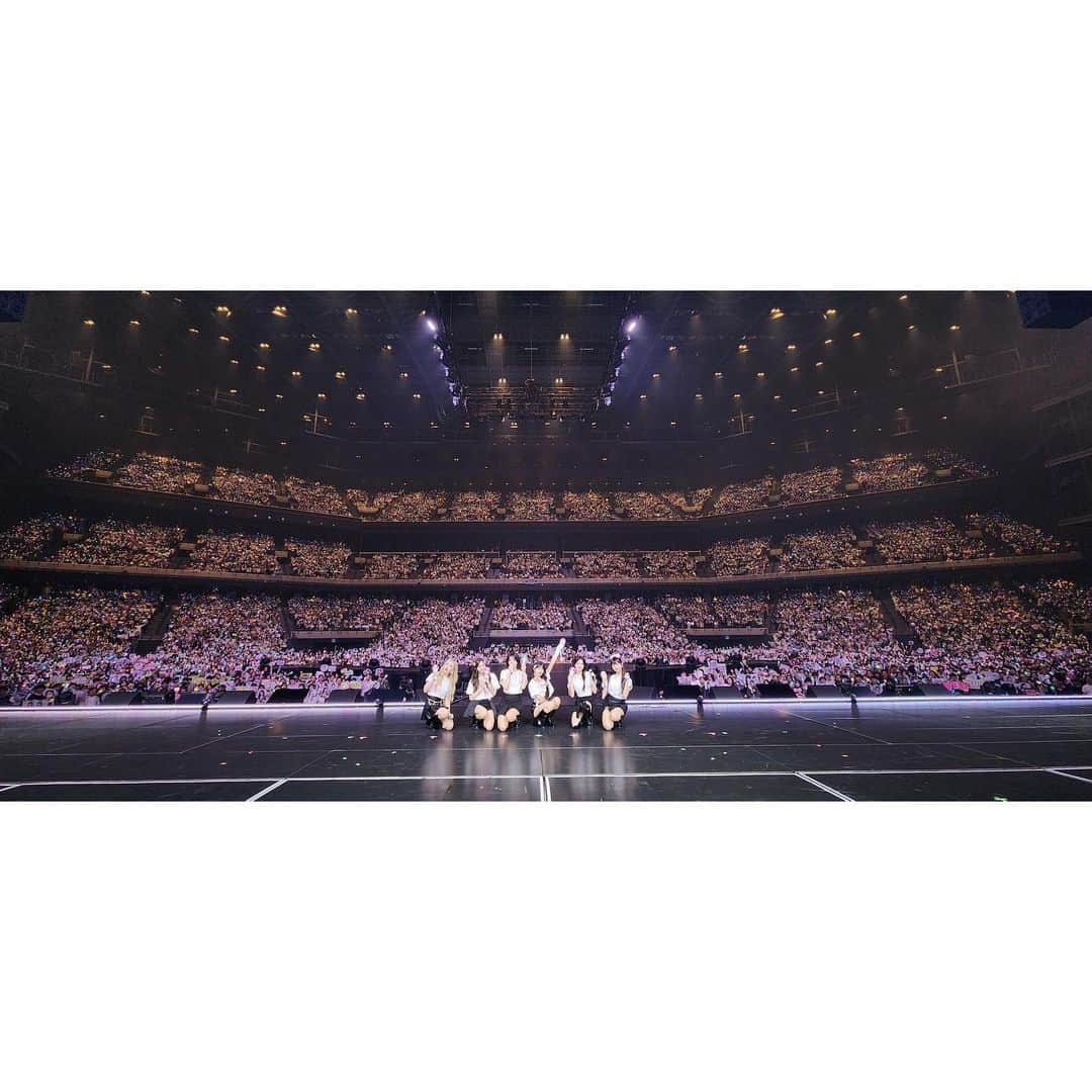 IVEのインスタグラム：「📸 IVE THE 1ST WORLD TOUR <SHOW WHAT I HAVE>  in YOKOHAMA ✨ DAY 1 ✨  #IVE #아이브 #アイヴ #SHOW_WHAT_I_HAVE #IVE_WORLD_TOUR」