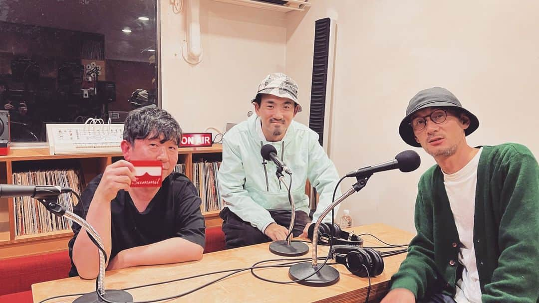 Block.fmさんのインスタグラム写真 - (Block.fmInstagram)「⚡️11/6 - 11/10 RADIO ONAIR LIST⚡️  ▶️https://block.fm/  ▽Pick up episode①▽ 11/10(Fri) 23:00~ 📻TCY RADIO (公開生放送) ▷block.fm12周年イベント会場から公開生放送の模様をお届け！ 生MIXをオンエアしながら飛び入りゲストも盛りだくさんでお届け✨ 12周年当日を迎えるカウントダウンの模様も聞けます😎  アーカイブ↓ https://block.fm/radio/episode/147793  ▽Pick up episode②▽ 11/9(Thui) 21:00~ 📻SUMMITimes Guest:☆Taku Takahashi ▷今回はblock.fm 局長の☆Taku Takahashiをお迎え！レーベル,会社の立ち上げや運営など普段なかなか聞けないお話が聞ける貴重な回になっております！ ぜひお聞きください！  アーカイブ↓ https://block.fm/radio/episode/147783  ▽Pick up episode③▽ 11/8(Wedi) 20:00~ 📻D&B SHOW-Localize!! ▷番組前半は開催100回と14周年記念祭を控えたTribal Connection クルーとをお迎え！ 番組後半ではアルバムAscensionをリリースした Maozonをお迎えしトーク！ 2時間盛りだくさんでお送りしました。  アーカイブ↓ block.fm/radio/episode/147769  ——————————————————————  ⚪️Monday(11/6) 20:00 RMPG DOPE STATION 21:00 RADIO WONDERLAND 22:00 INSIDE OUT   🔴Tuesday(11/7) 21:00 80KIDZ presents RADIO ANGLE 22:00 おかもとえみのピーチクパーチク 23:00 Time for bed  🔵Wednesday(11/8) 20:00 D&B SHOW-Localize!! 22:00 Remote Control  🟢Thursday(11/9) 20:00 MIX BLOCK 21:00 SUMMITimes 22:00 DANCELIXER  🟡Friday(11/10) 20:00 shibuya OIRAN warm up Radio(公開生放送) 21:00 TCY RADIO(アーカイブ放送) 22:00 RHYME SO ESSENTIAL POPPERS 23:00 TCY RADIO(公開生放送)  #blockfm」11月15日 22時10分 - blockfm