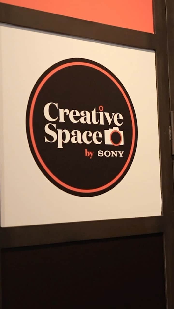 sonyのインスタグラム：「At Sony, we give you the tools to make beautiful things, and we watch in awe on the sidelines…Creative Space was an amazing week of photographers/content creators/ community members coming together over a shared love of creating stunning visuals and witnessing the joy on their faces as we unveiled the Sony Alpha 9 III🤩📸Stay tuned for the next one #SonyAlpha #SonyCreativeSpace」