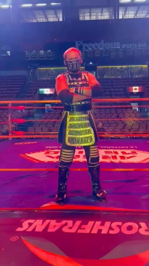奥村茂雄のインスタグラム：「#cmll #arenamexico #okumura #tifondeosaka #guerrerosamurai #loschacalesdelring」