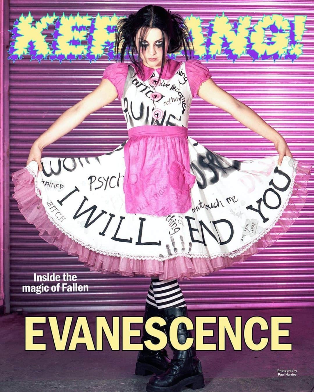 Kerrang!のインスタグラム：「Kerrang! Cover Story 🖤  “I’m so grateful for Fallen. It is something bigger than me”  This month marks the release of the 20th anniversary edition of Fallen – Evanescence’s iconic, multi-platinum, era-defining debut studio album. Amy Lee recalls the trials and tribulations, the grief and the growth, that brought one of rock’s biggest-ever records to life…  Read the interview now at the link in bio 🔗  ✍️: @george_garner8  📸: @paulharries  🎨: @aledsavedlatin  #kerrangcoverstory」