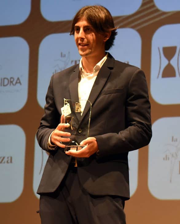 エンポリFCのインスタグラム：「📸🏅 Filippo Ranocchia è stato premiato ieri sera al teatro dei Ricomposti di Anghiari all'interno del Premio Sportivo Nazionale La Clessidra」