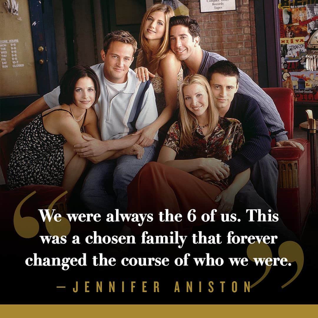 People Magazineのインスタグラム：「They'll always be the 6 "Friends." ❤️🙏 | 📷: Jon Ragel/NBCU/Getty」