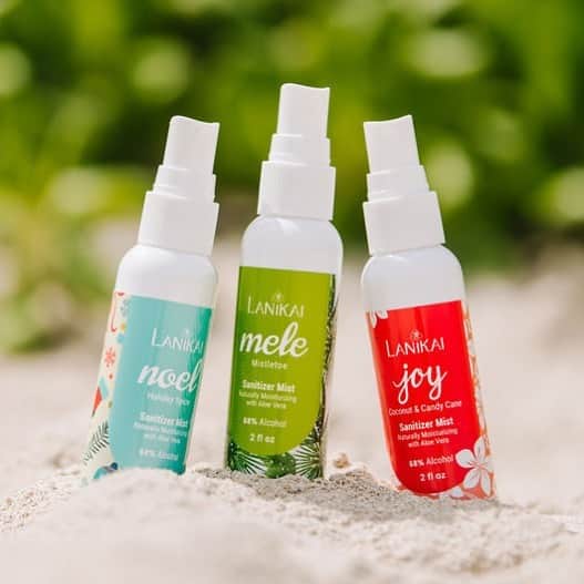 Lanikai Bath and Bodyのインスタグラム：「Stay Fresh & Festive this Holiday Season with our award-winning Holiday Collection of Natural Hand Sanitizers.  🥥 Joy (Coconut Candy Cane): A chocolatey, peppermint delight!  🌲 Mele (Mistletoe): Feel the spirit of Christmas with mild citrus and woody fir balsam.  🎁 Noel (Holiday Spice): A classic blend of orange spice, pine, and a smoky touch.   Why You'll Love Them:  🌱 Made with organic, plant-based alcohol from sugar cane 🚫 Free from harmful chemicals 💧 Enriched with moisturizing aloe vera 🦠 68% alcohol for effective germ protection 🤲 Gentle on your skin, tough on germs!  Celebrate safely and refresh your hands with a festive touch! 🎉  #NaturalSanitizer #HolidayEssentials #FestiveFreshness #EcoFriendly」