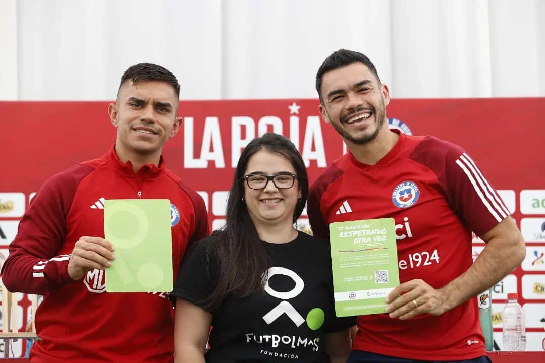 サッカーチリ代表チームのインスタグラム