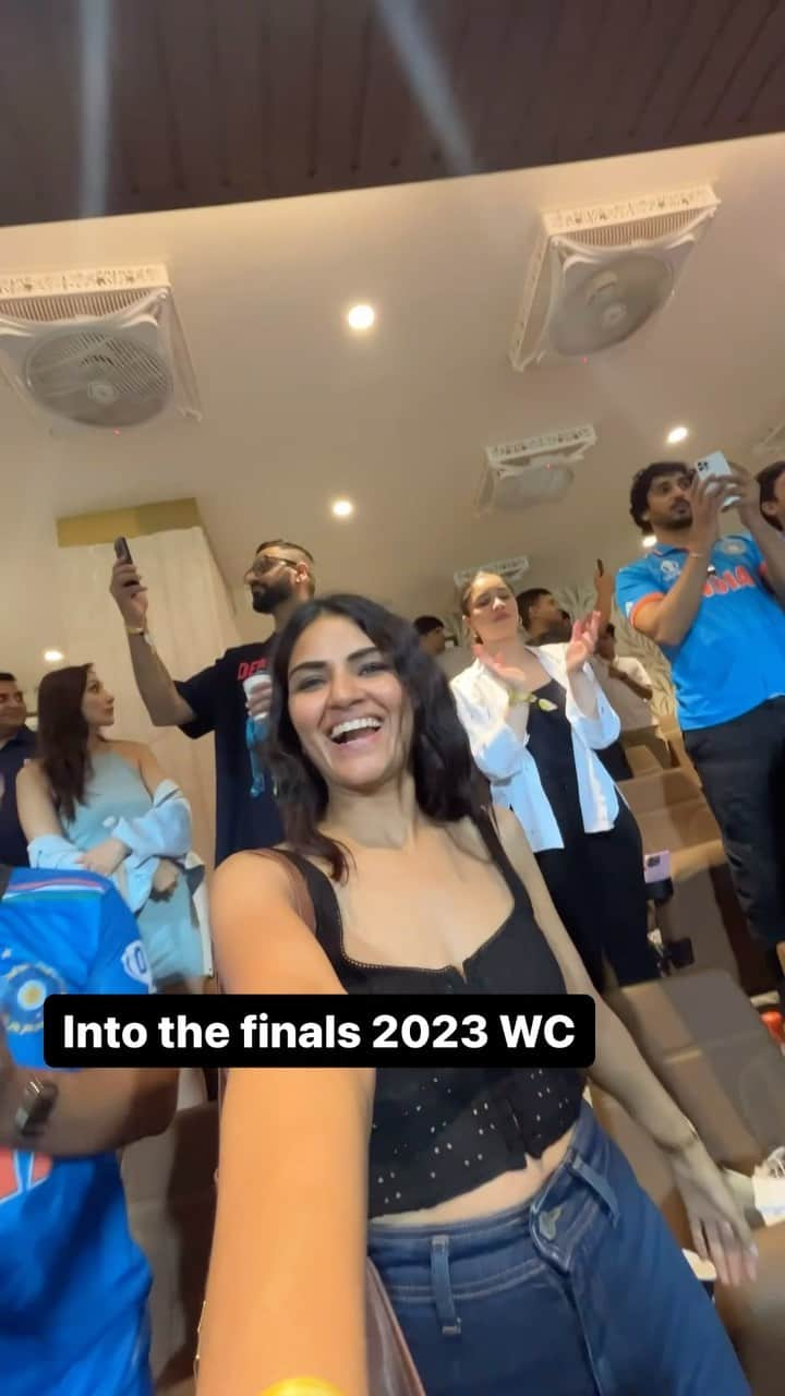 Gaurav Tanejaのインスタグラム：「India 10/10 into finals Wc 2023」