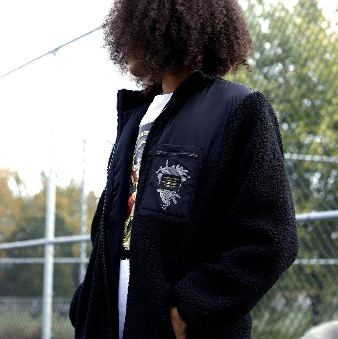 Crooks & Castlesのインスタグラム：「Sherpa Szn ⚙️  crooksncastles.com」