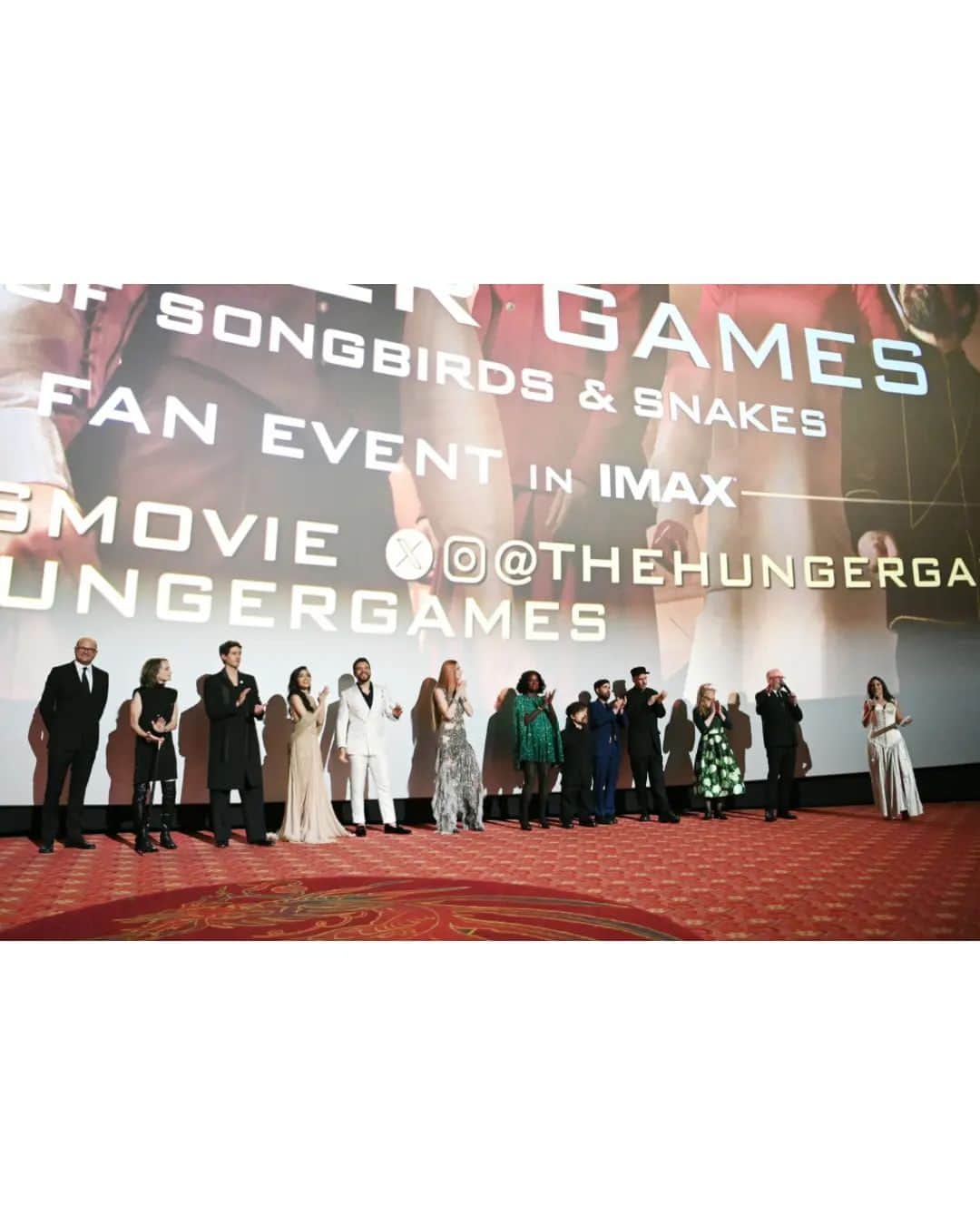 ヴィオラ・デイヴィスさんのインスタグラム写真 - (ヴィオラ・デイヴィスInstagram)「@TheHungerGames Premiere 🐍🙌🏿❤  📷@GettyImages for Lionsgate」11月16日 2時42分 - violadavis