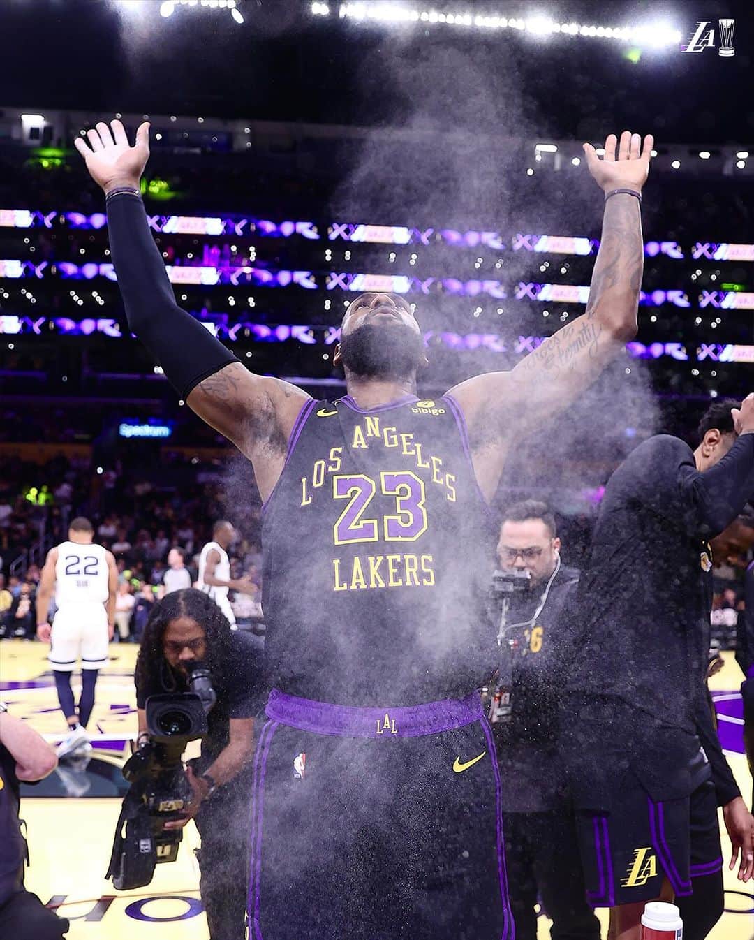 Los Angeles Lakersのインスタグラム：「The court. These jerseys. This team.」