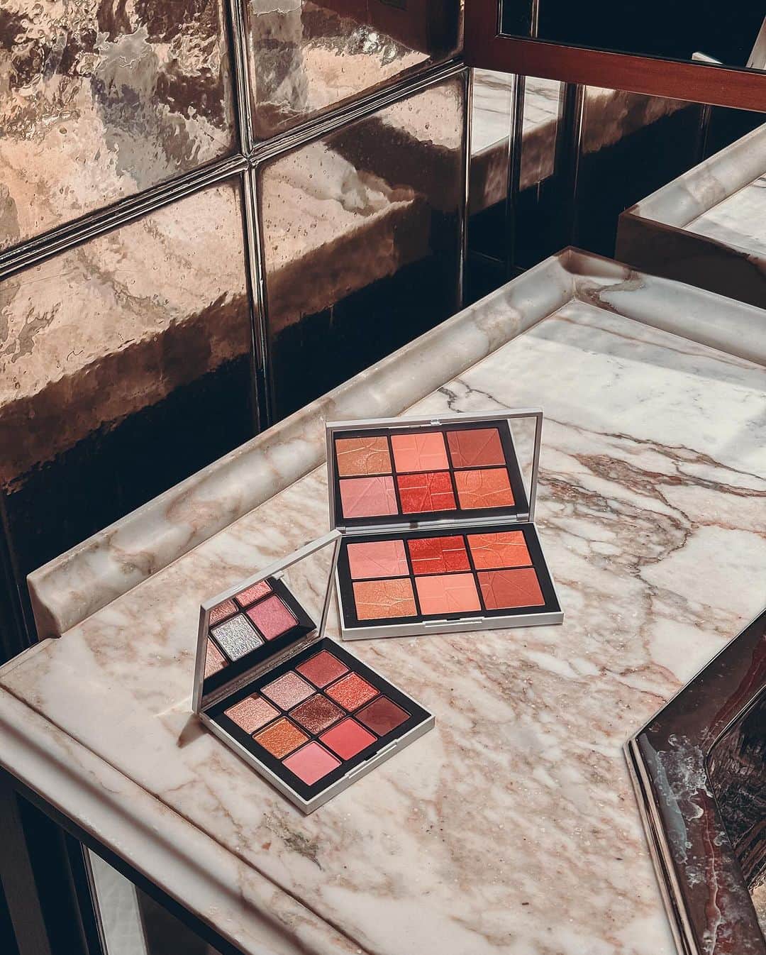 ビクトリアさんのインスタグラム写真 - (ビクトリアInstagram)「Night out with @gianvitorossi @netaporter and @narsissist」11月16日 3時04分 - victoria