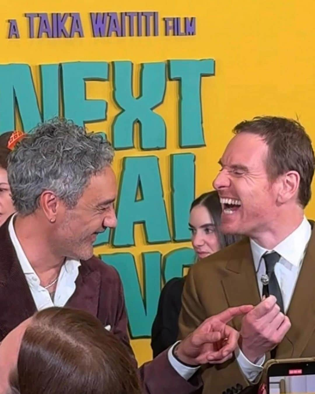 レイチェル・ニコルズさんのインスタグラム写真 - (レイチェル・ニコルズInstagram)「Great time at the Next Goal Wins premiere - the worst team in the history of international soccer gets the Taika Waititi/Michael Fassbender treatment and hilarity ensues.」11月16日 3時04分 - rachel_nichols