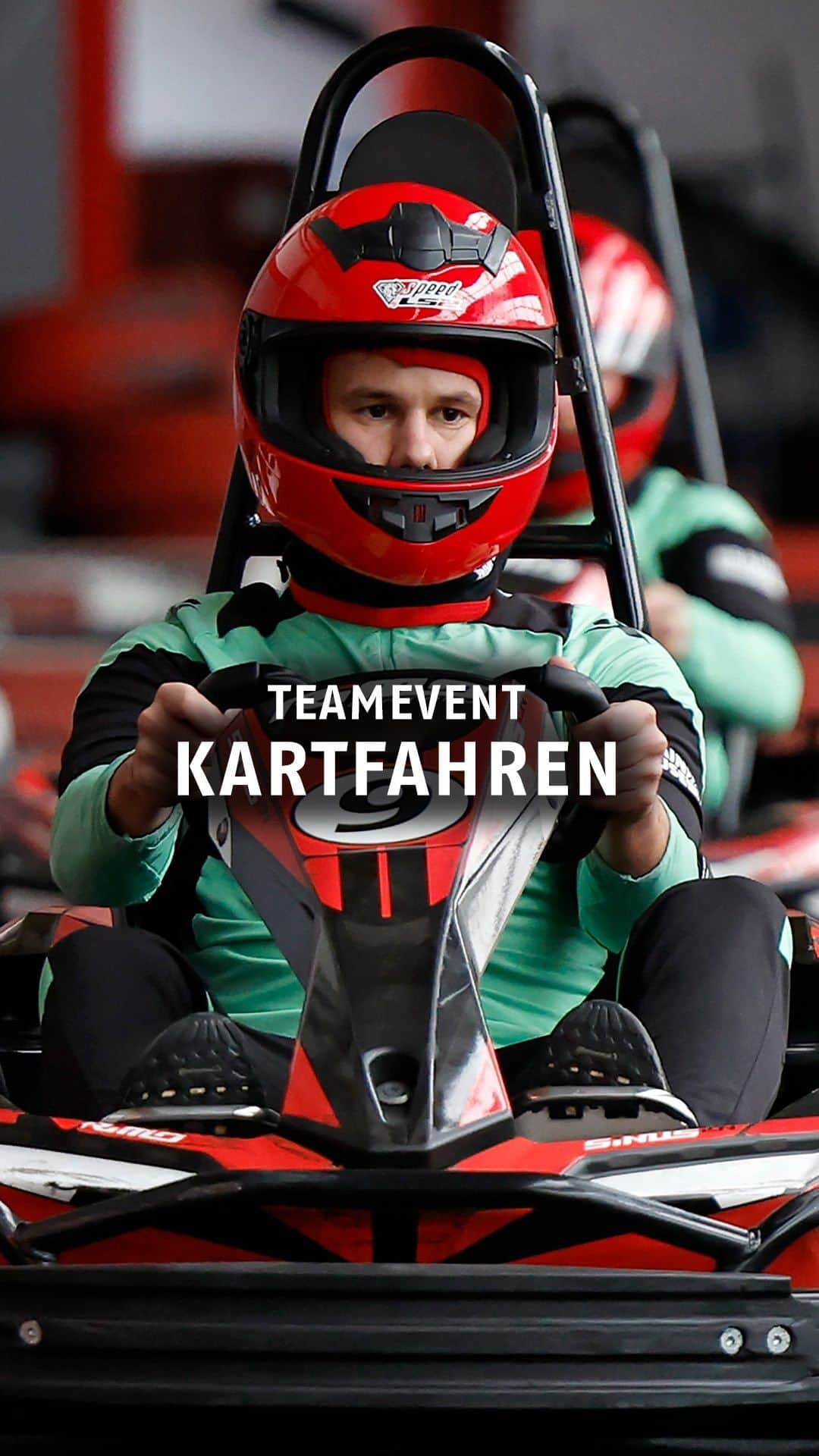 ハノーファー96のインスタグラム：「Das 𝐓𝐞𝐚𝐦𝐞𝐯𝐞𝐧𝐭 auf der Kartbahn hat #96TV für Euch begleitet. Here we go! 😁📺  #H96 #Hannover96 #NiemalsAllein ⚫️⚪️💚」