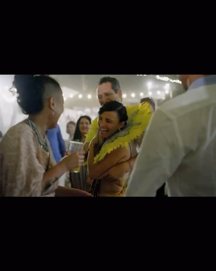 ブリアナ・エヴィガンのインスタグラム：「Can’t get enough of this snippet of the wedding video. When ya know, you know. Love is all there is. Never give up on looking for it, or it finding you. @karma.kandara.bali you knocked it out of the park. Damien, these are the best years of my life, and we only just getting started. You’re my world, forever. Let’s keep having this much fun forever. Full highlight video will be posted soon on YouTube. ♥️ I love you Bali, I knew you wouldn’t let us down.」