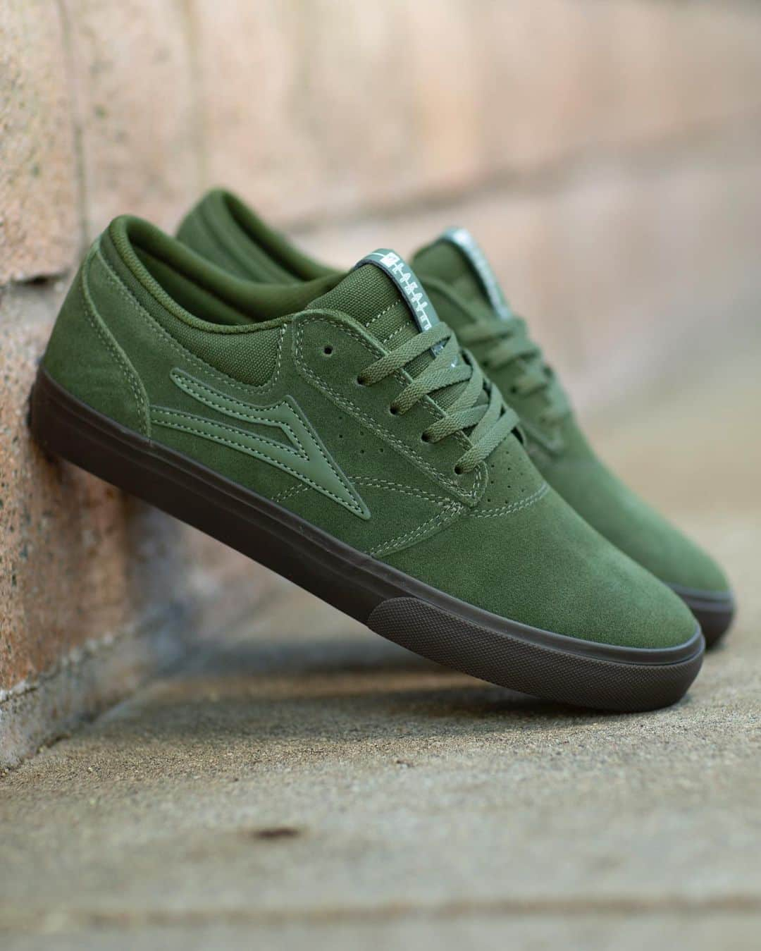 ラカイリミテッドフットウェアのインスタグラム：「Griffin in Olive/Gum Suede Part of our Chive Green Color Collection Available now at skate shops and Lakai.com #Lakai」