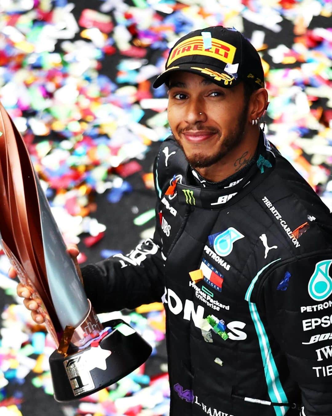 MERCEDES AMG PETRONASのインスタグラム：「On this day three years ago, Lewis Hamilton clinched his seventh world title in Istanbul 🏆  A remarkable achievement, equalling Michael Schumacher’s prestigious title record ✨  #F1 #Formula1 @lewishamilton @mercedesamgf1」