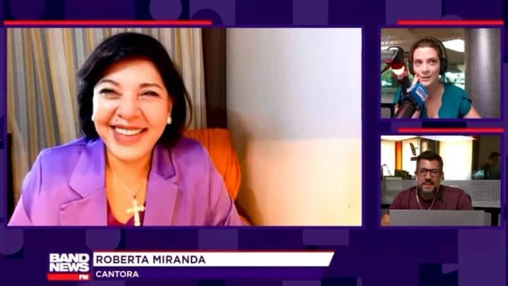 Roberta Mirandaのインスタグラム：「Aguardo vocês meus amores  abertura oficial com Roberta !! As 19.30 dia 16/11 teremos surpresa neste show!!! A estrela do meu show são vcs o meu público  “ a Roberta Miranda é EMOÇÃO “」