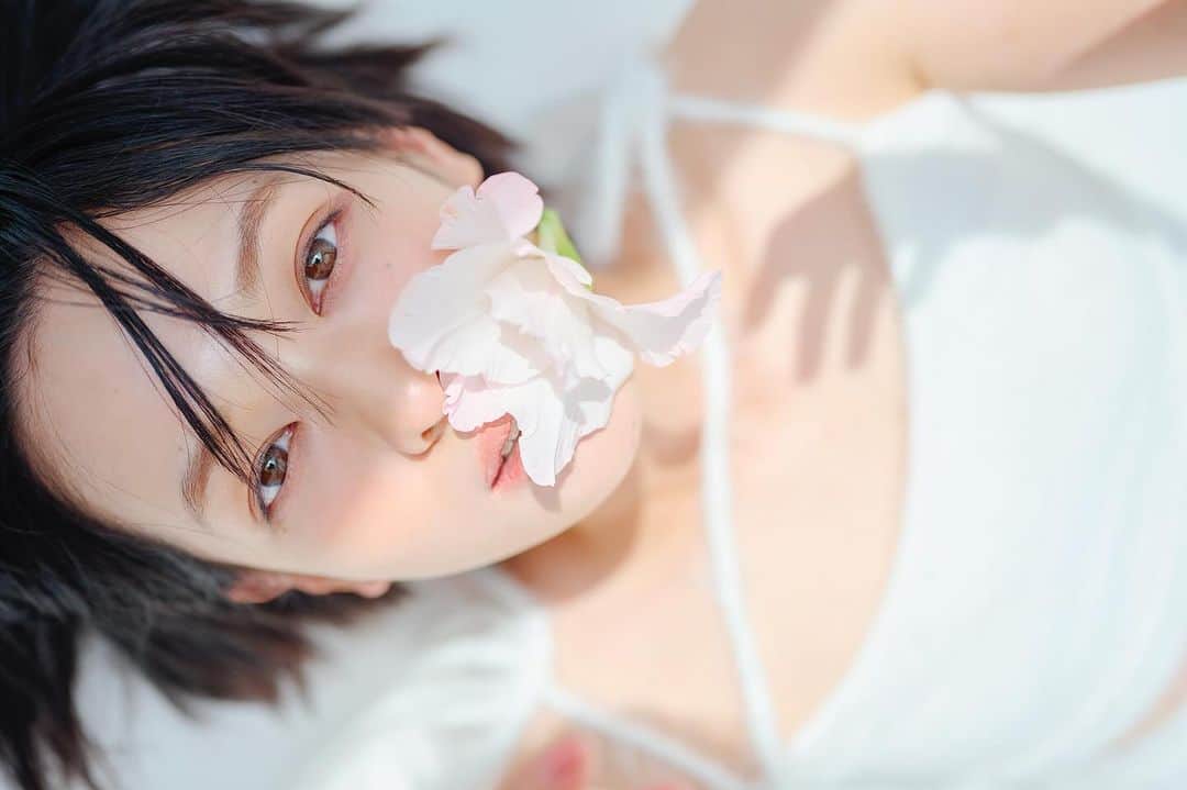 花盛友里のインスタグラム：「美しき絵梨佳ちゃん！いつのまにか髪の毛どんどん短くなってショートカットに！これまた似合うんだよなー😭❤️」