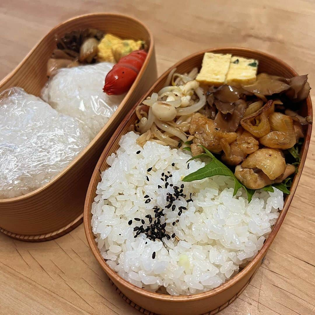 コシバKENさんのインスタグラム写真 - (コシバKENInstagram)「. 照り焼きにマクドのあれみたいに照りがつかへんのはなんでなん？  砂糖がいるんかなぁ。  しかし俺達はみんな照らされている☀️  さぁいこう。  #お弁当 #パパ弁当 #マクド #食べてないなぁ」11月16日 7時18分 - koshibaken08