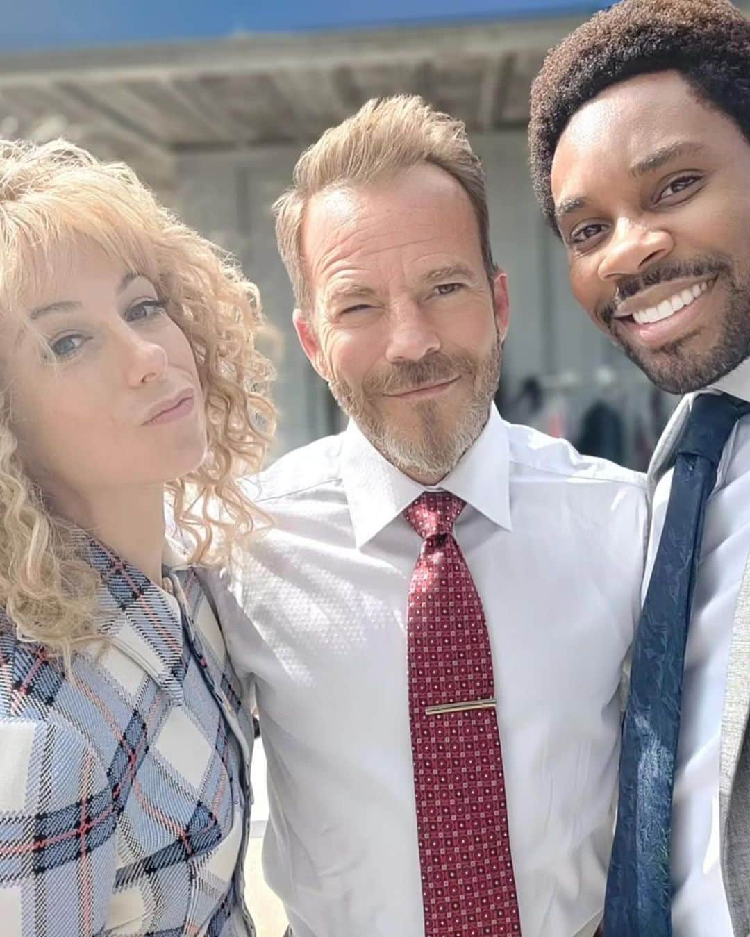 イリザ・シュレシンガーさんのインスタグラム写真 - (イリザ・シュレシンガーInstagram)「Praise the Lord! 🙌 Strike is over and now I can properly say how much I LOVED being on Righteous Gemstones with this incredible cast! Also, this is actually my natural hair… and what you see me in every day is the wig. @therighteousgemstones」11月16日 7時28分 - ilizas