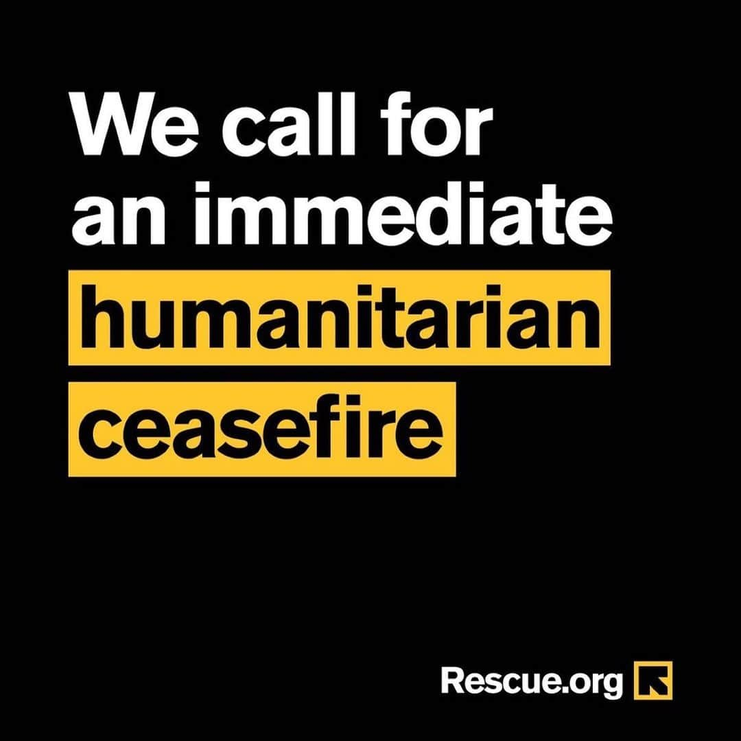 マンディ・パティンキンのインスタグラム：「Repost from @rescueorg • The IRC calls for the protection of civilians, hospitals, the sick, and the wounded in Gaza.  Medical facilities must be allowed to exercise their humanitarian, lifesaving function without interference.  An immediate humanitarian ceasefire is imperative to protect civilians, save lives, and alleviate suffering.」