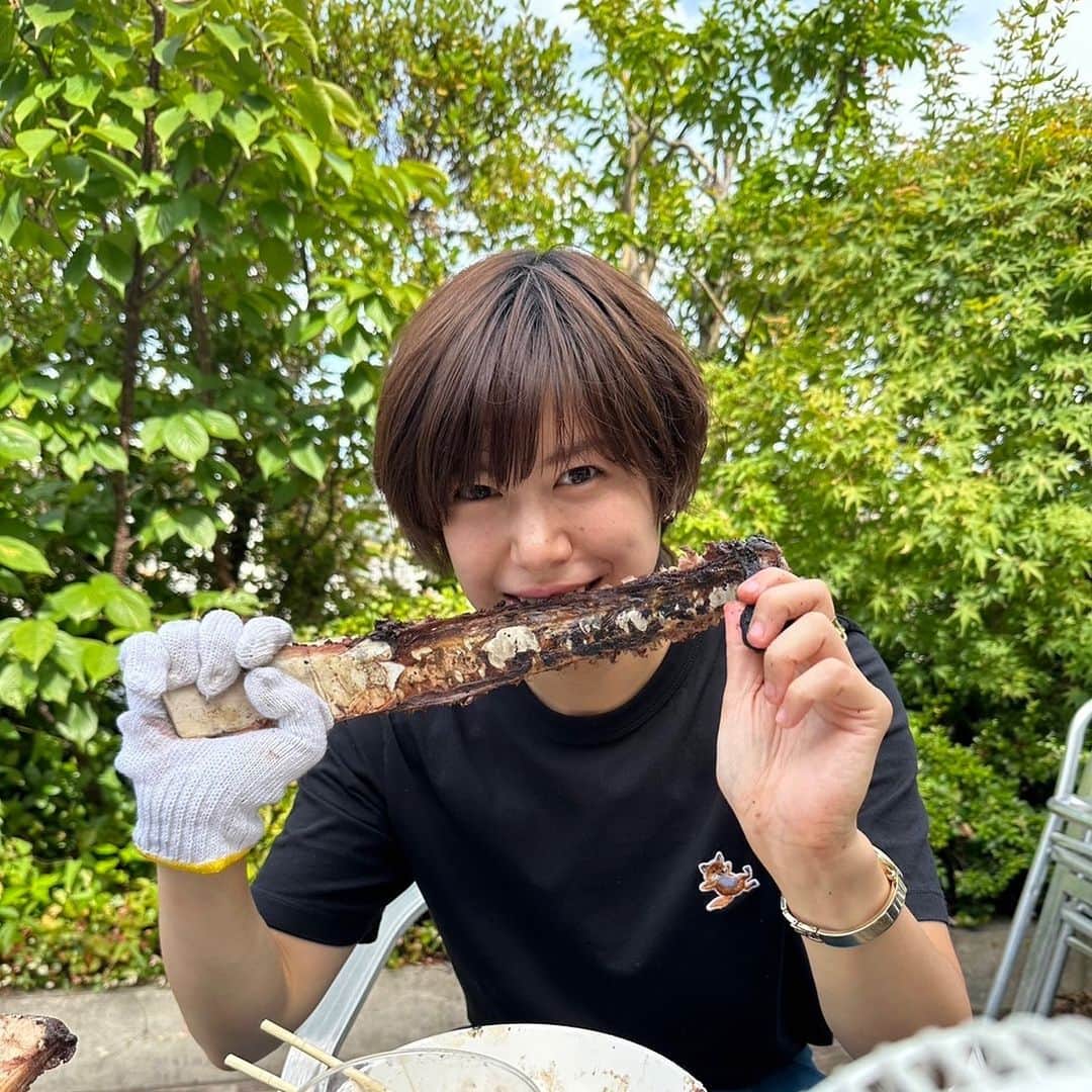 宮脇花綸のインスタグラム：「.  😋🍖」