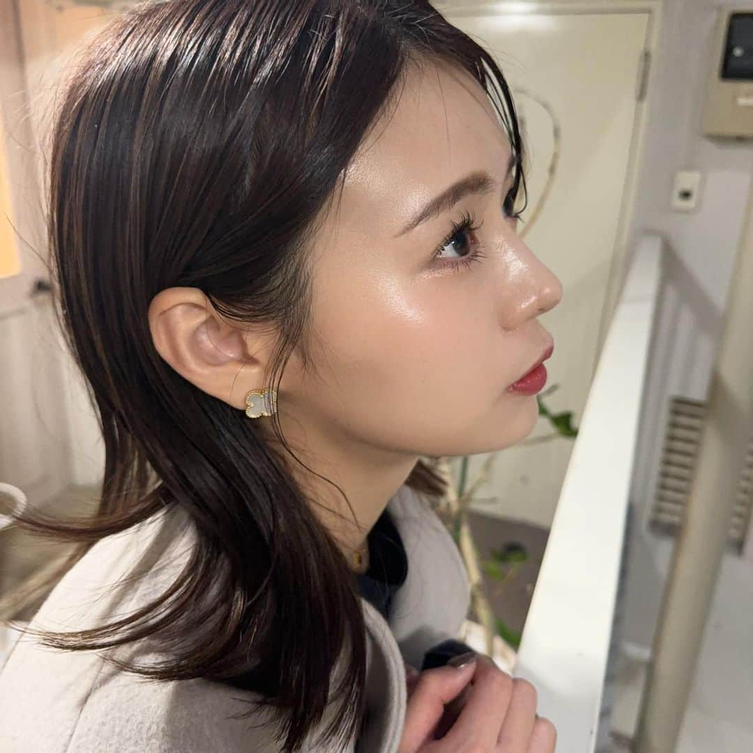 井口綾子さんのインスタグラム写真 - (井口綾子Instagram)「今月も @y_y.joon さんにばっちりまつげあげてもらいました〜🩷🩵  @faceline_plus さんでクリスティーナのハーブピーリングでお肌の調子も整えてもらっていい感じ〜👶⭐️ ケアの大切さを痛感する、、🥹」11月16日 17時30分 - ayako_inokuchi