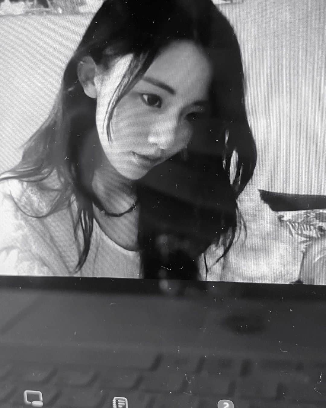 チョン・ダビンのインスタグラム：「내가 만든 .•🦋🪞」