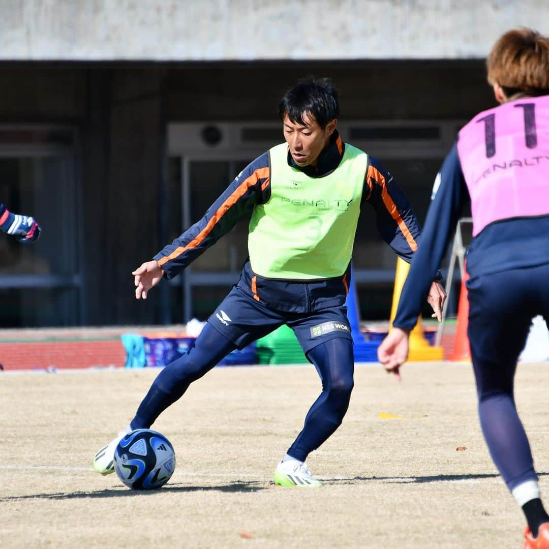 AC長野パルセイロさんのインスタグラム写真 - (AC長野パルセイロInstagram)「. 🟠2023/11/16 Training!! . 😆❤️‍🔥 . . ▼next match▼ 11/19(日)14:00 vs北九州🏟長野U . . #長野をオレンジに #prideofnagano #acnp #パルセイロ #ac長野パルセイロ #長野 #jリーグ」11月16日 18時01分 - acnaganoparceiro.official