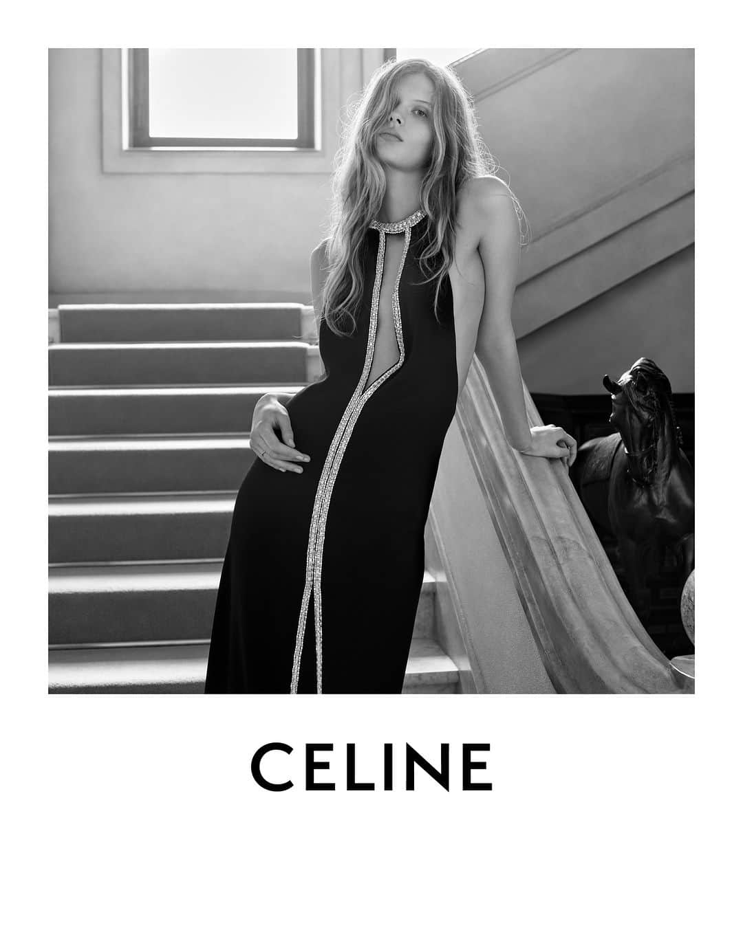 Celineのインスタグラム：「LA COLLECTION DES GRANDS CLASSIQUES 07  CELINE EMBROIDERED DRESS  COLLECTION AVAILABLE NOW IN STORES AND ON CELINE.COM  IDA @HEDISLIMANE PHOTOGRAPHY AND STYLING SAINT-JEAN-CAP-FERRAT MARCH 2023  #CELINEBYHEDISLIMANE」
