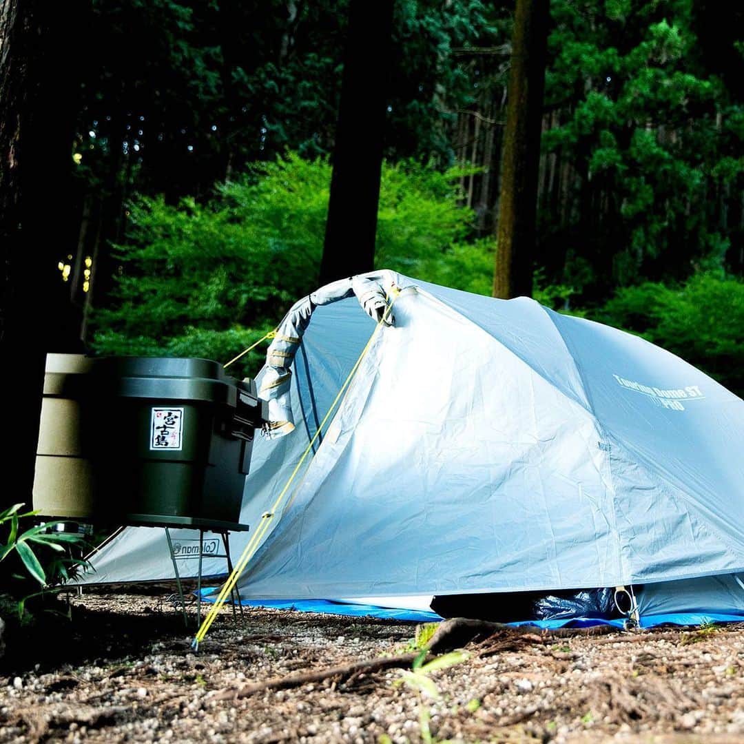 キャンプ情報サイト［ランタン］さんのインスタグラム写真 - (キャンプ情報サイト［ランタン］Instagram)「CAMP SMILE STYLE ／ コンパクトな焚き火台はお手入れも簡単。 頑張り過ぎずに楽しむキャンプが好き ＼ いろんなキャンパーのキャンプスタイルを現地取材と一般キャンパーからの投稿で数多く掲載してます。 . . 詳しくは @lantern.camp webサイトをご覧ください . . #camp #camping #camplife #outdoor #travel #trip #lantern_smile #キャンプ #キャンプ用品 #アウトドア #テント #自然 #旅行 #キャンプ初心者 #キャンプ好きな人と繋がりたい #アウトドア好きな人と繋がりたい #camper #外遊び #キャンプスタイル #かぶとの森テラス #ソロキャンプ #ソロキャン #belmont #ベルモント #焚き火台 #TABI #waq」11月16日 18時02分 - lantern.camp