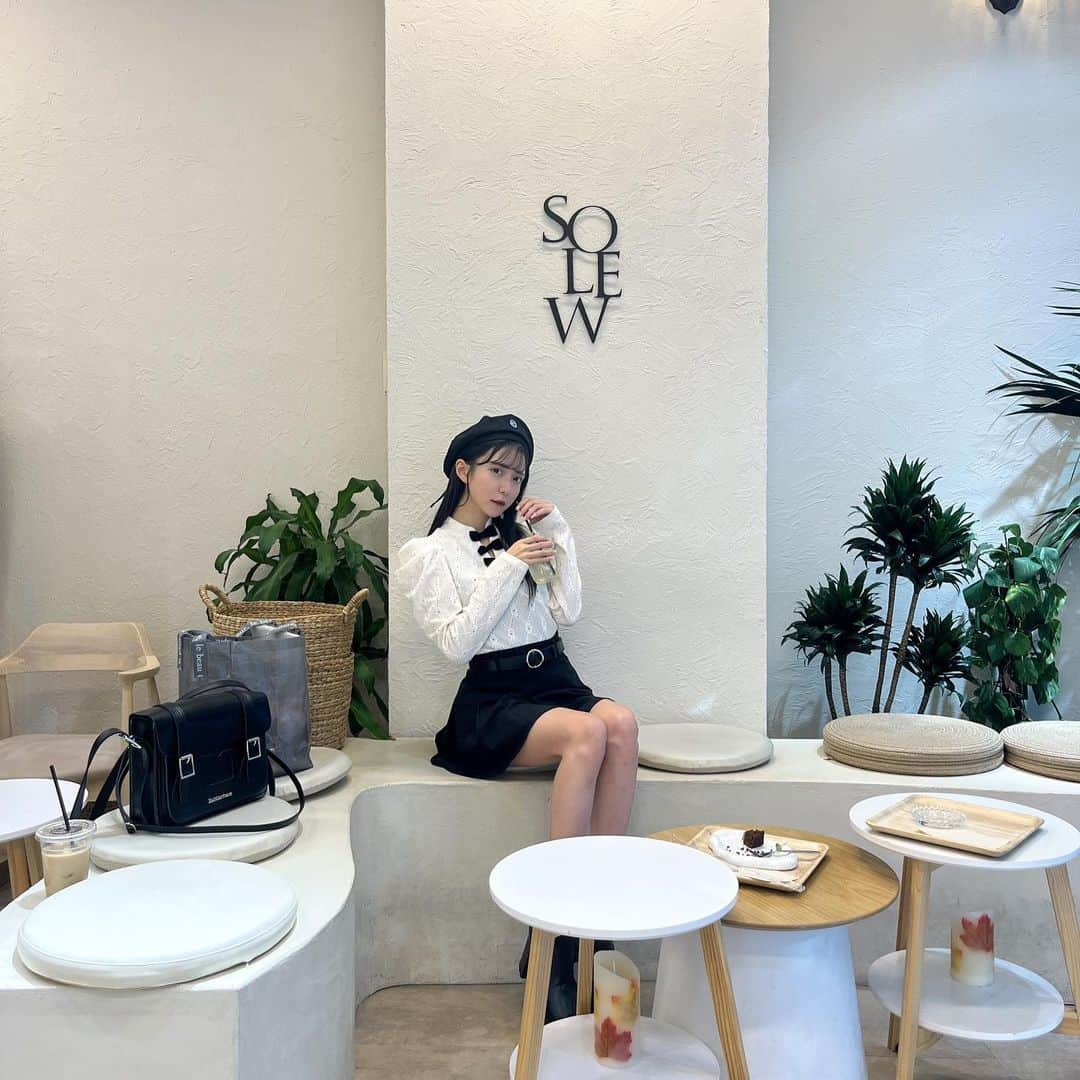 島袋香菜さんのインスタグラム写真 - (島袋香菜Instagram)「☕♡  #solew #cafe #韓国カフェ」11月16日 18時09分 - _kanaloco_