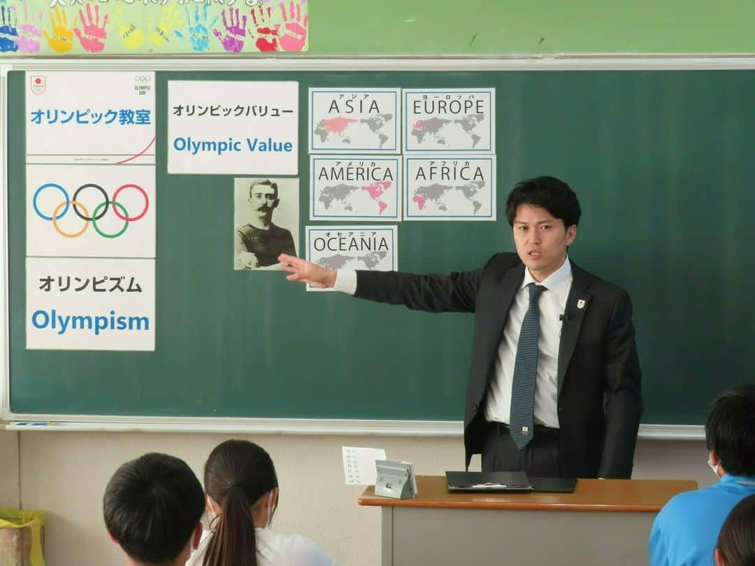 日本オリンピック委員会さんのインスタグラム写真 - (日本オリンピック委員会Instagram)「本日、太田市立旭中学校にて、#ソフトボール の #渥美万奈 さん、#フェンシング の #千田健太 さんによる #オリンピック教室 を実施いたしました！ ご参加いただいた中学生の皆さん、ありがとうございました！  #TEAMJAPAN #がんばれニッポン」11月16日 18時22分 - teamjapanjoc