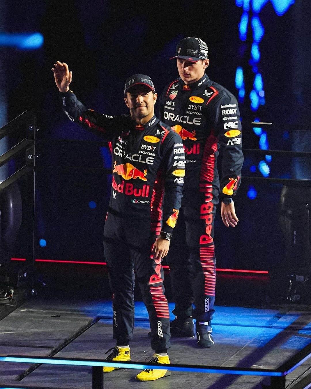 セルジオ・ペレスのインスタグラム：「Hola Vegas, game on! ♠️」