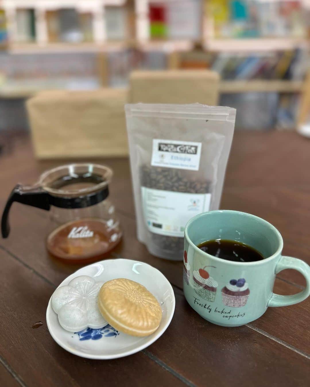 小島よしおのインスタグラム：「エチオピーヤ。」