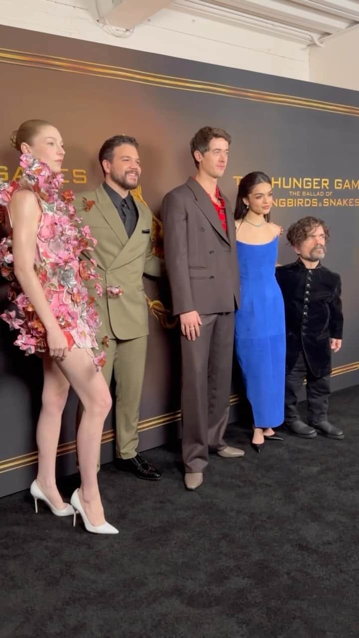 Cosmopolitanのインスタグラム：「Fact: The cast of @songbirdsandsnakes is looking goooood at tonight’s NYC screening of the new movie. 🐍🔥✨ #TheHungerGames」