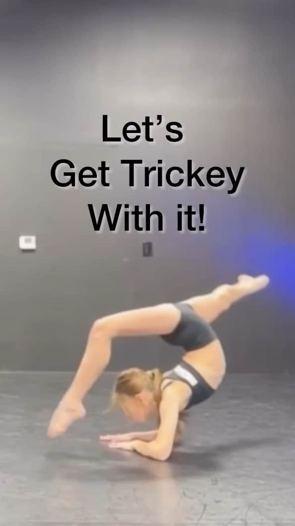 Addison Moffettのインスタグラム：「SO EXCITED for Tricks With Addy ✨Can’t believe all the inquiries ✨ Submission due Wednesday November 22nd 🤩 ! Limited availability ! Email trickswithaddy@gmail.com」