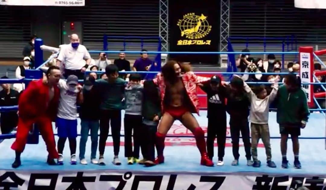 黒潮イケメン二郎のインスタグラム