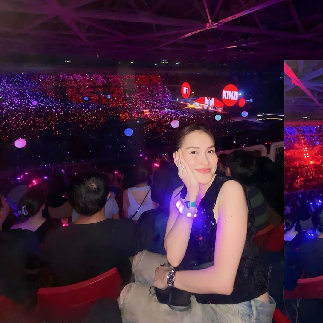 アユ・ティンティンさんのインスタグラム写真 - (アユ・ティンティンInstagram)「우리의 콜드플레이 나이트 @coldplay 💗💙❤️💜🩵🧡」11月16日 11時04分 - ayutingting92