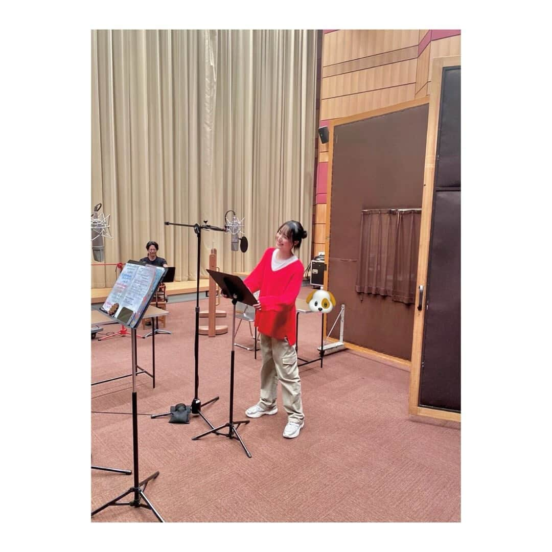 駒井蓮のインスタグラム：「🦥 ⁡ ⁡ 今週の #駒井蓮のニポミン！は NHK FM、11月17日(金)AM11:25〜11:50放送📻 ⁡ 今回はいよいよ！ 「民謡マスターへの道」第４回🍎 ⁡ いよいよ稽古も大詰め！ 今まで、ゆっこ先生こと横川裕子さんにご指導頂きながら少しずつ「こぶし」の練習をしてきました。 今回はどこまで唄えるようになったのでしょう…😳 ⁡ ⁡ ⁡ 後半では、茨城県出身の民謡歌手 #塚原ひろ美 さんの唄で名曲をお届けします🍀 ⁡ 故郷の民謡や、明るくテンポの良いお気に入りの唄など３曲を御披露いただきます！ ⁡ ⁡ 今週も是非お聴きください♪ ⁡ ⁡ ⁡ 📍本番組は放送後から一週間、ラジオアプリ「らじる☆らじる」「radiko」でお聴き頂けますので、お好きな時間に是非是非📻🎧 ⁡ 📍リクエストやメッセージは、お手紙の他に 「駒井蓮のニポミン！」公式ホームページにある 『番組へのメッセージや質問・ご感想、あなたの「ふるさと自慢」をお寄せください！』 の部分よりお寄せ頂けます。お待ちしております☺︎ ⁡ ⁡ #民謡アンバサダー」