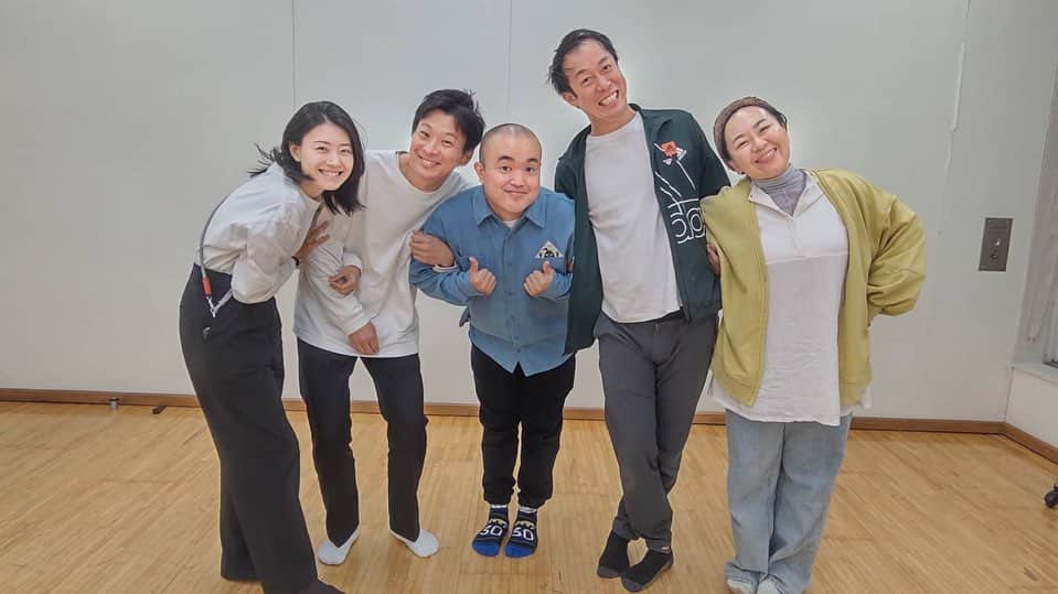 たわたさんのインスタグラム写真 - (たわたInstagram)「さぁいよいよ明日です！ バリ4 道頓堀ZAZA HOUSE 開演20時30分 チケット1500円 ゲスト　大黒笑けいけい ゲスト1人のみですが面白さ楽しさは絶対にあります！！ 大黒さんに全てを賭けてます！！ 是非とも観に来て下さいねー！！！🙇‍♂️ チケットDMでもリプでもお待ちしてますー！！🙇‍♂️🙇‍♂️🙇‍♂️🙇‍♂️」11月16日 11時35分 - tawatama