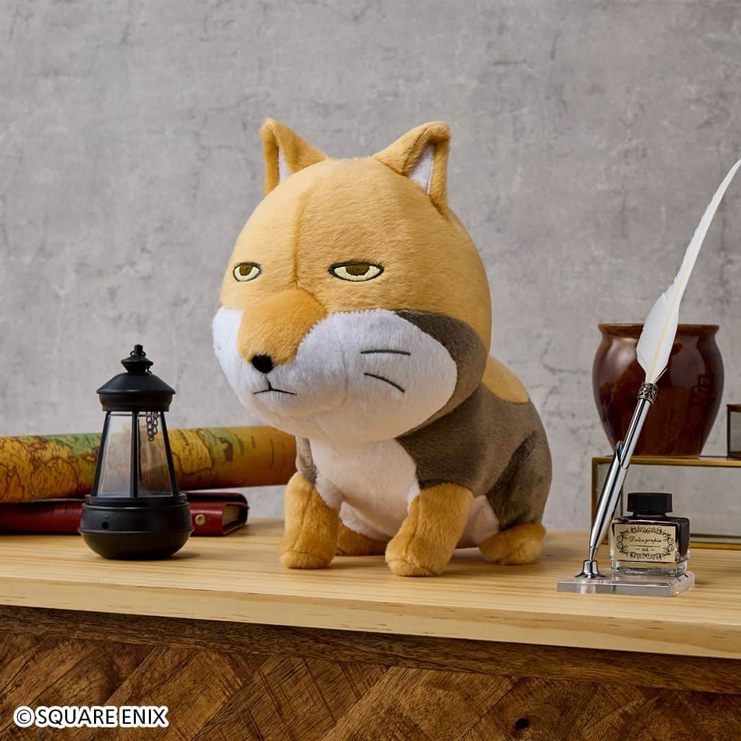 FINAL FANTASY XIVのインスタグラム：「Enjoy the stoic stares of the Faux Commander every day with this new 25cm-tall plush TAITO prize item!  タイトープライズからソーチョーのぬいぐるみが登場！ 絶妙な表情が愛らしい、約25cmのぬいぐるみです。  #FF14 #FFXIV #ff14_taitoprize」