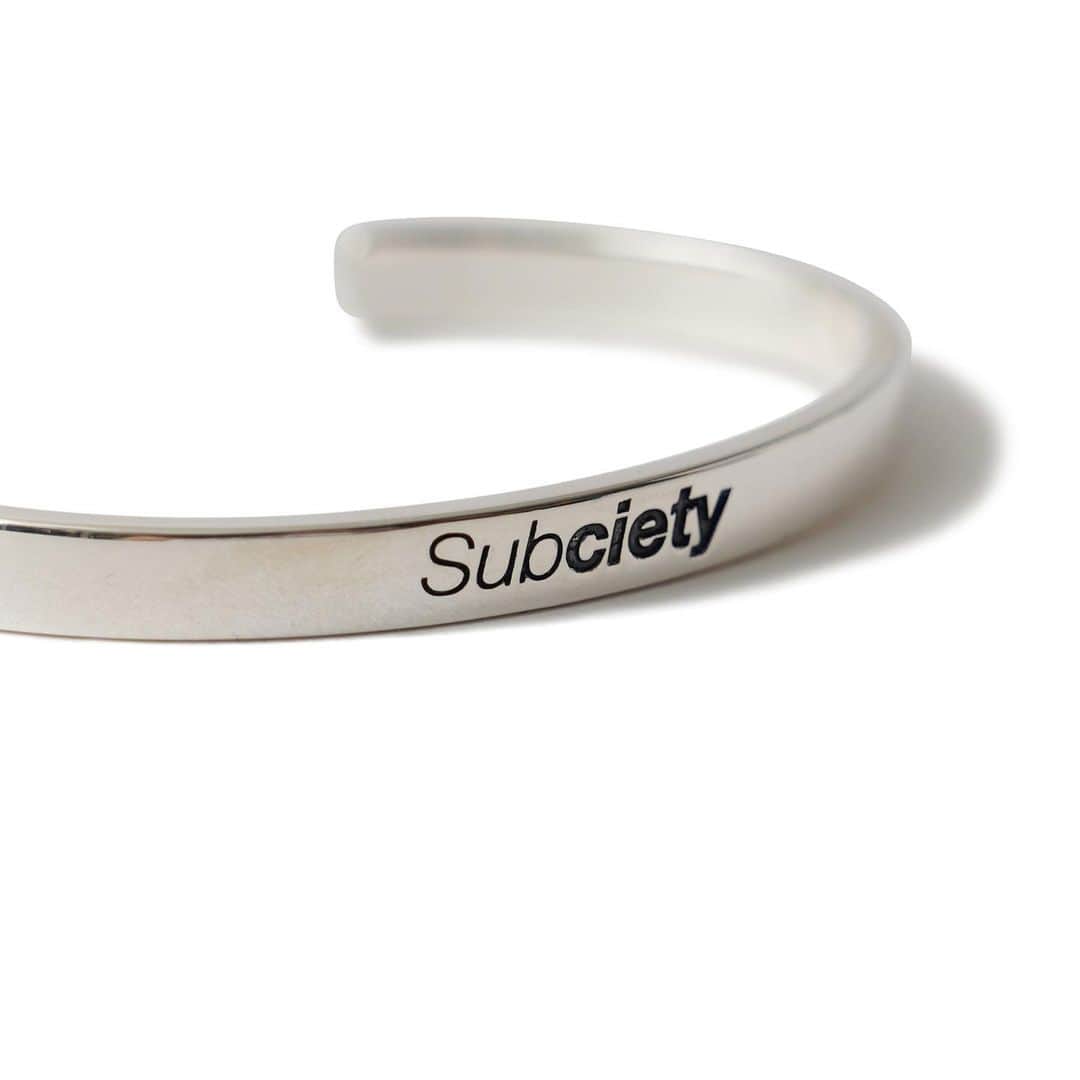 Subciety Subciety Officialさんのインスタグラム写真 - (Subciety Subciety OfficialInstagram)「AW『SPOT』2023. #Subciety #newarrivals  SILVER BANGLE. (SILVER925)  11/17(金)12:00よりSubciety Online Storeにて販売いたします。」11月16日 12時16分 - subciety_official